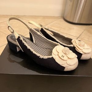 Vintage Chanel Slingbacks